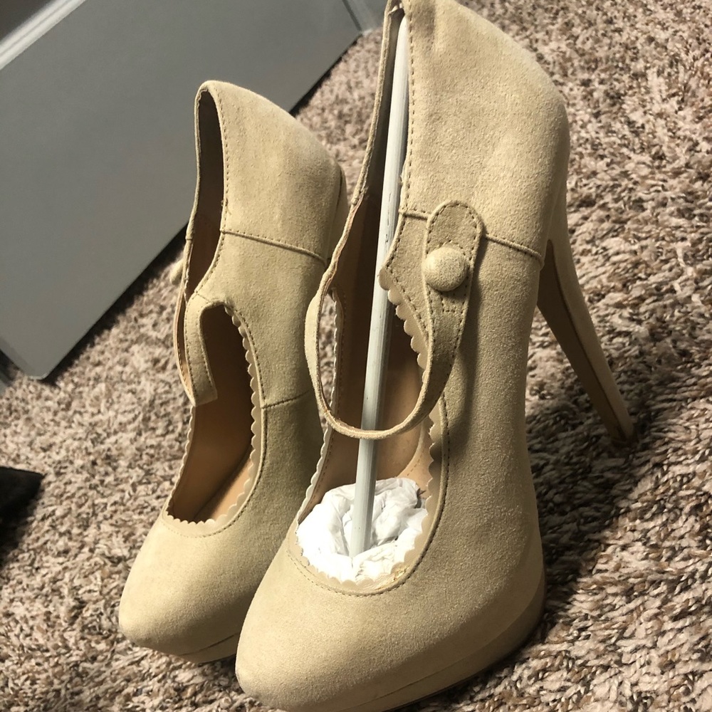 Woman’s high heel